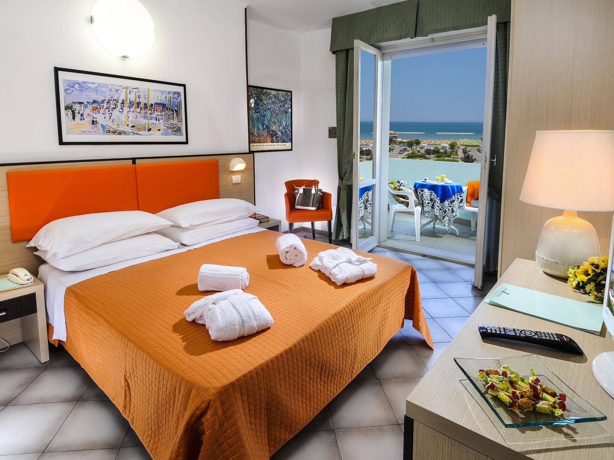 Hotel Losanna Gabicce Mare Exteriör bild