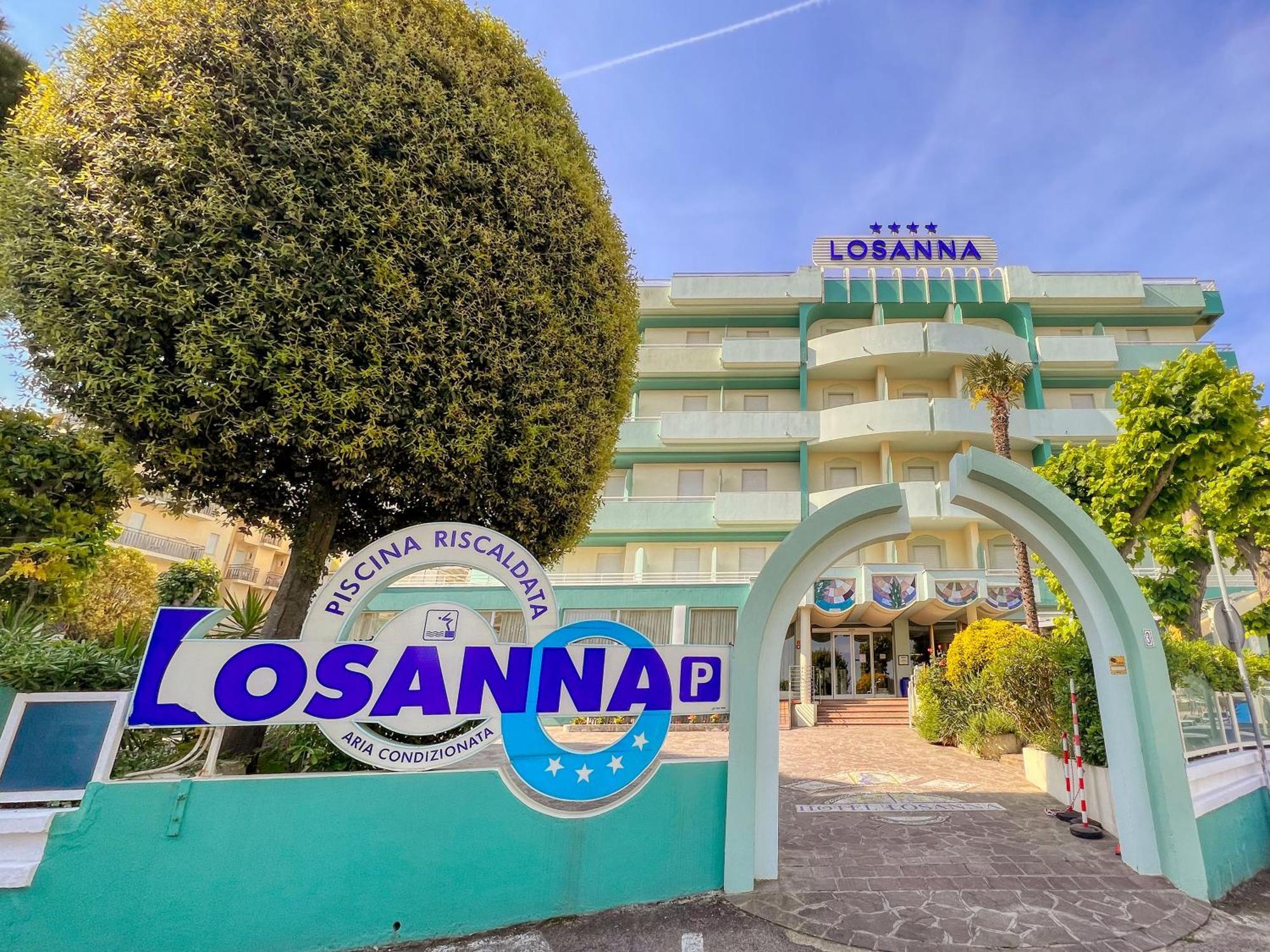 Hotel Losanna Gabicce Mare Exteriör bild